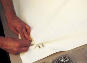 6. Set each of the corners with two pins per side.
