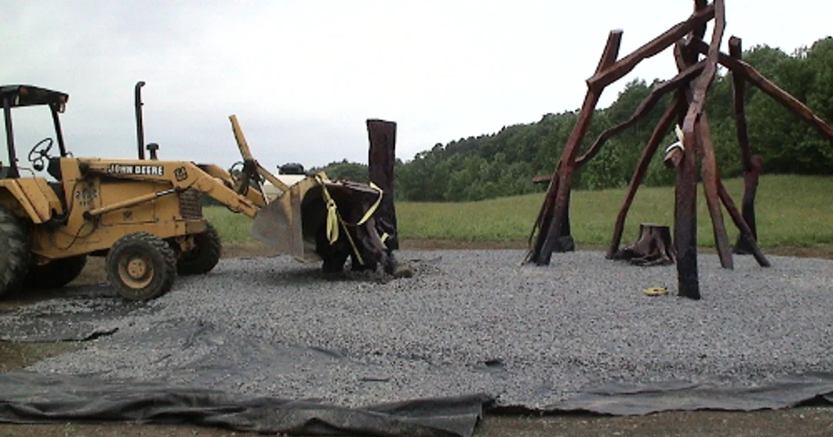 GOLDEN Celebrates Completed Sculpture by Artist Terry Slade