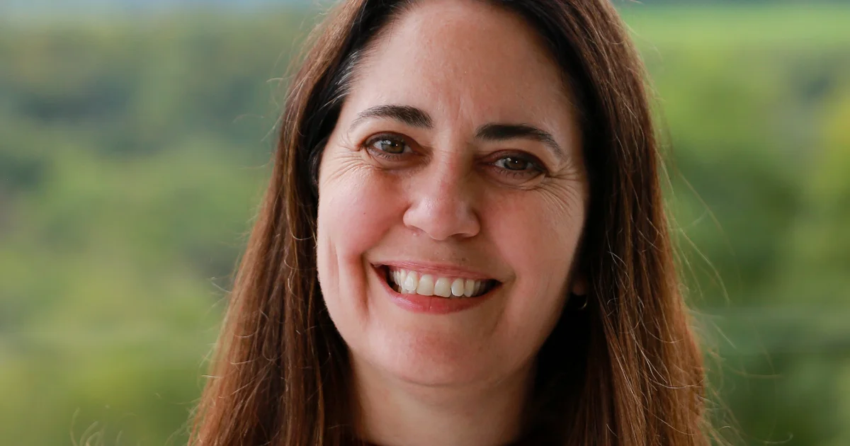 Golden Artist Colors Announces New Education Program Director